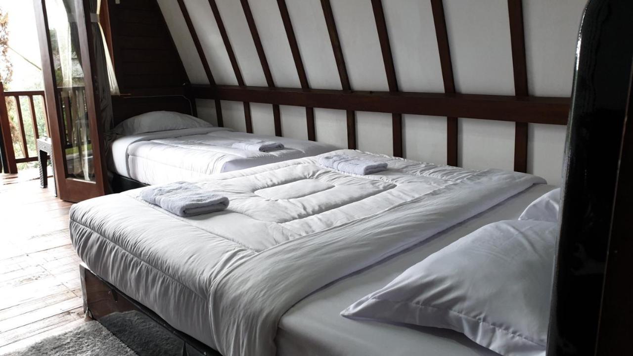 Miracle Signature Hills Ciater Bagian luar foto