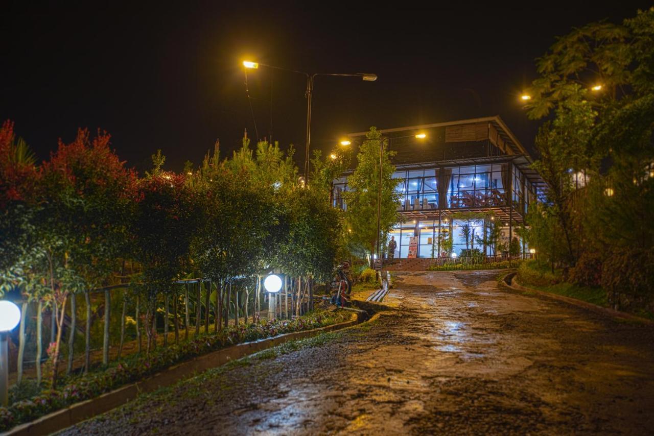 Miracle Signature Hills Ciater Bagian luar foto