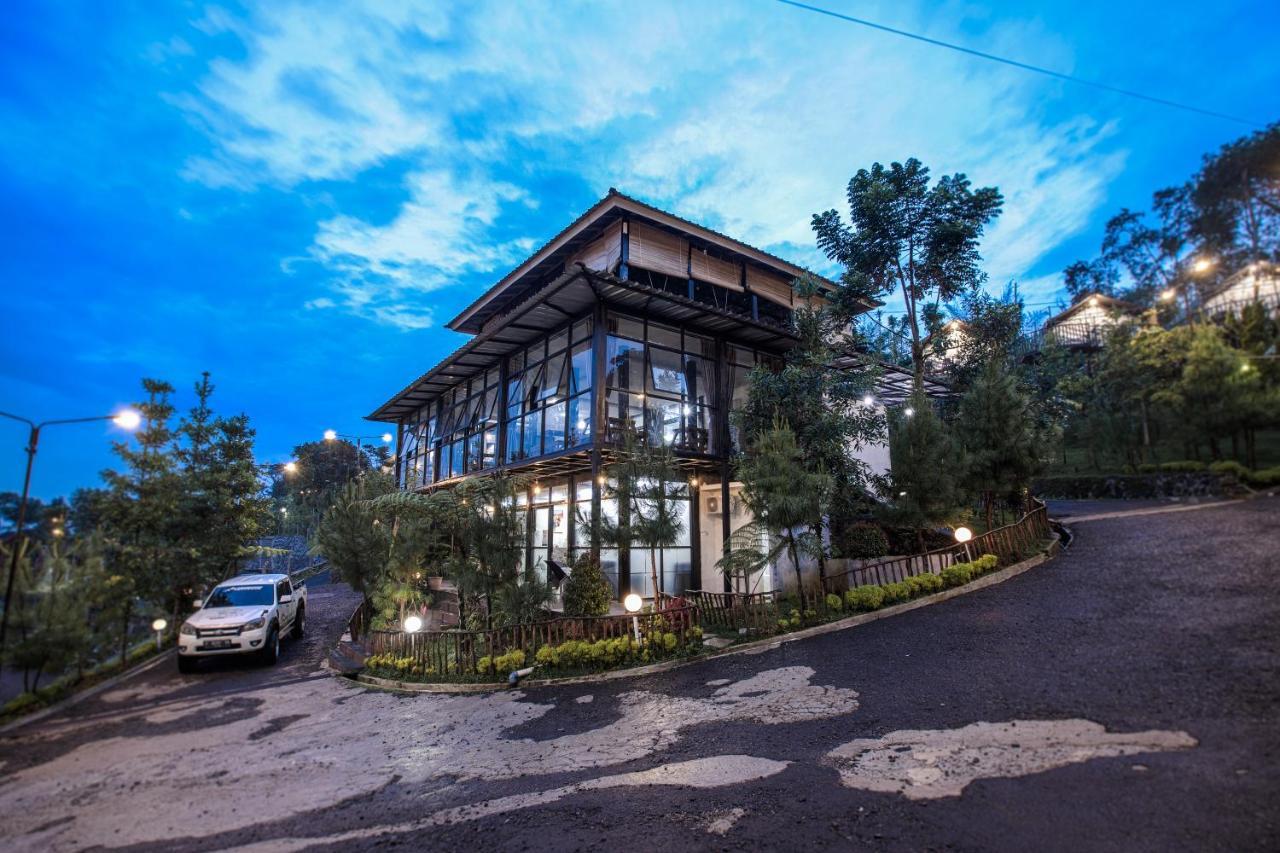 Miracle Signature Hills Ciater Bagian luar foto