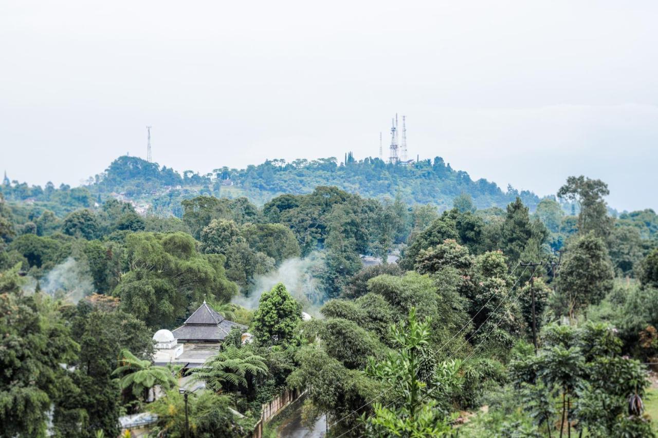 Miracle Signature Hills Ciater Bagian luar foto