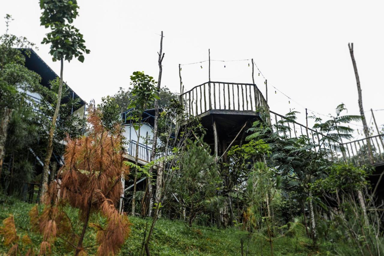 Miracle Signature Hills Ciater Bagian luar foto