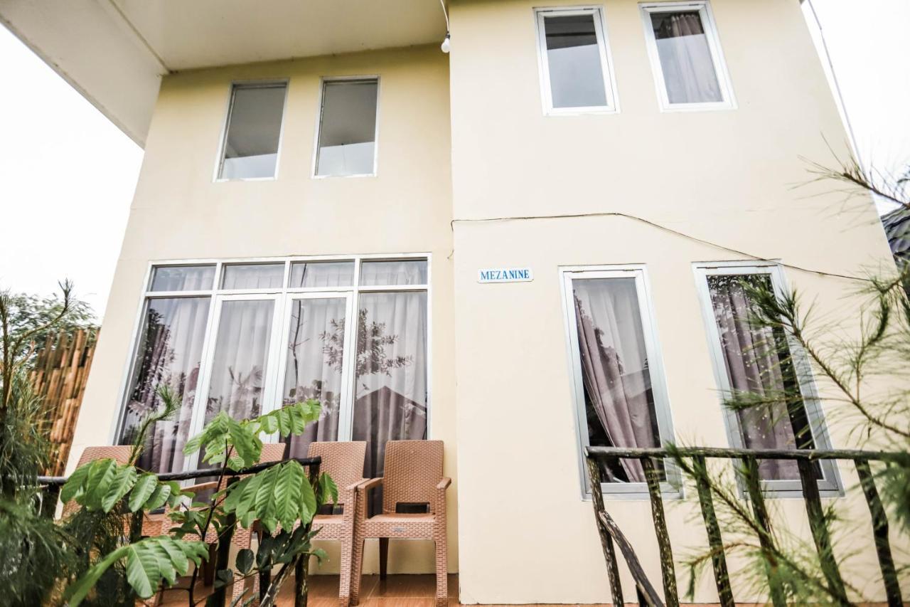 Miracle Signature Hills Ciater Bagian luar foto