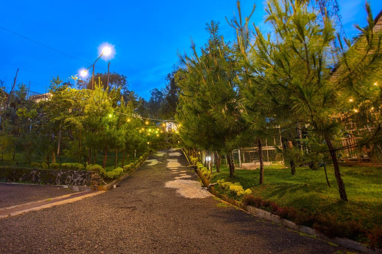 Miracle Signature Hills Ciater Bagian luar foto